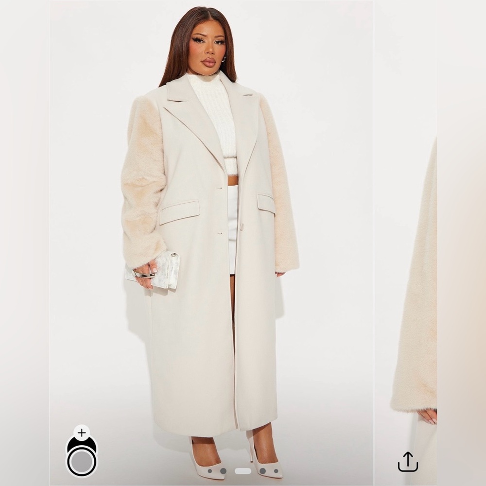 Women's Fur Sleeved Long Coat